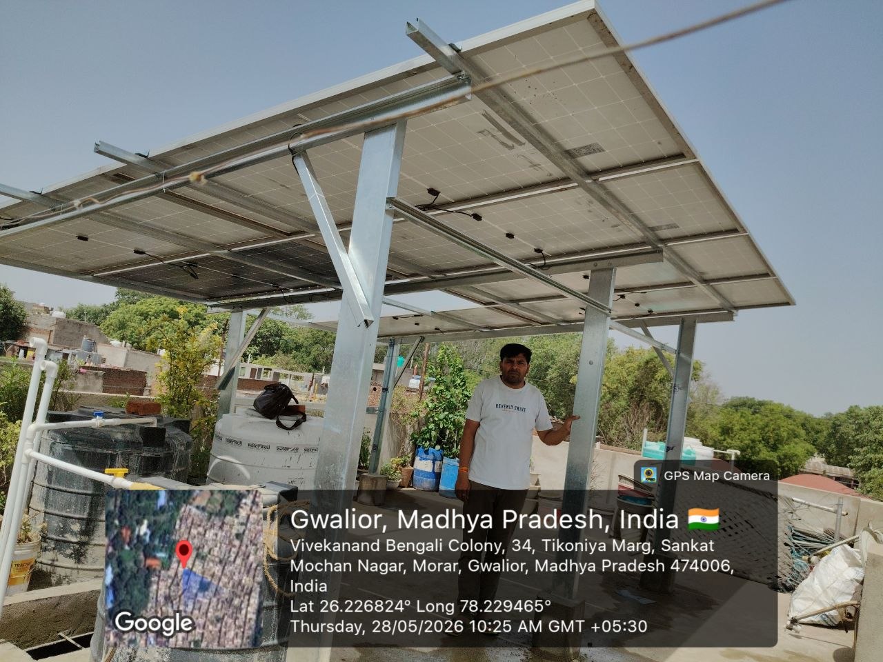 Large rooftop solar shade structure in Gwalior